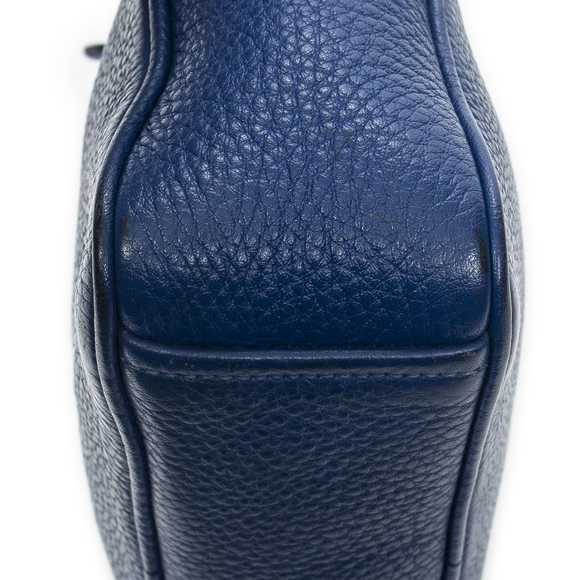 Prada Camera Crossbody - Picture 7 of 10